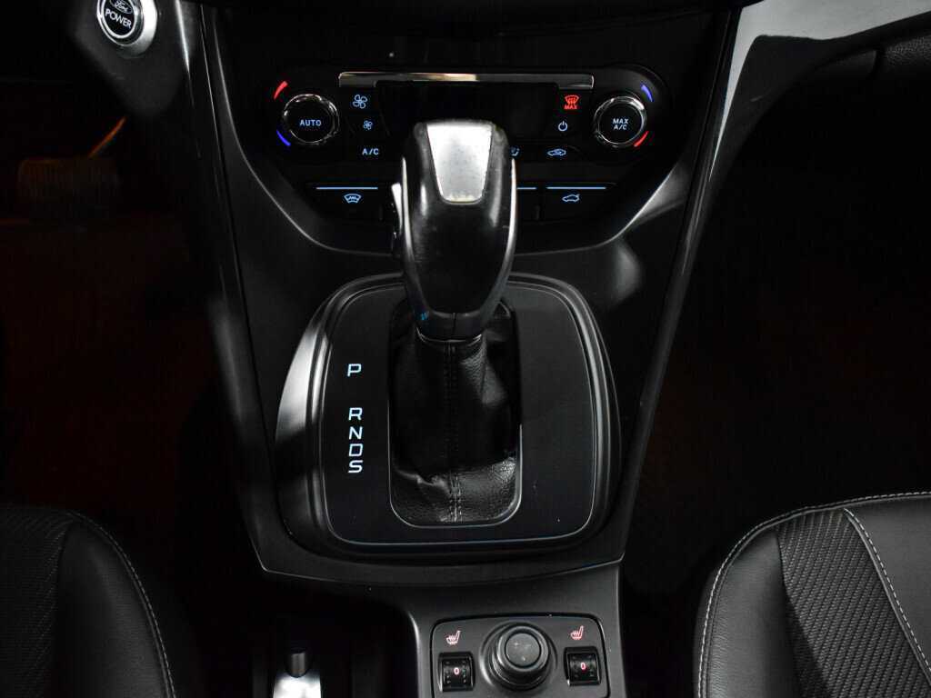 Ford Kuga, 2013 Фото №11