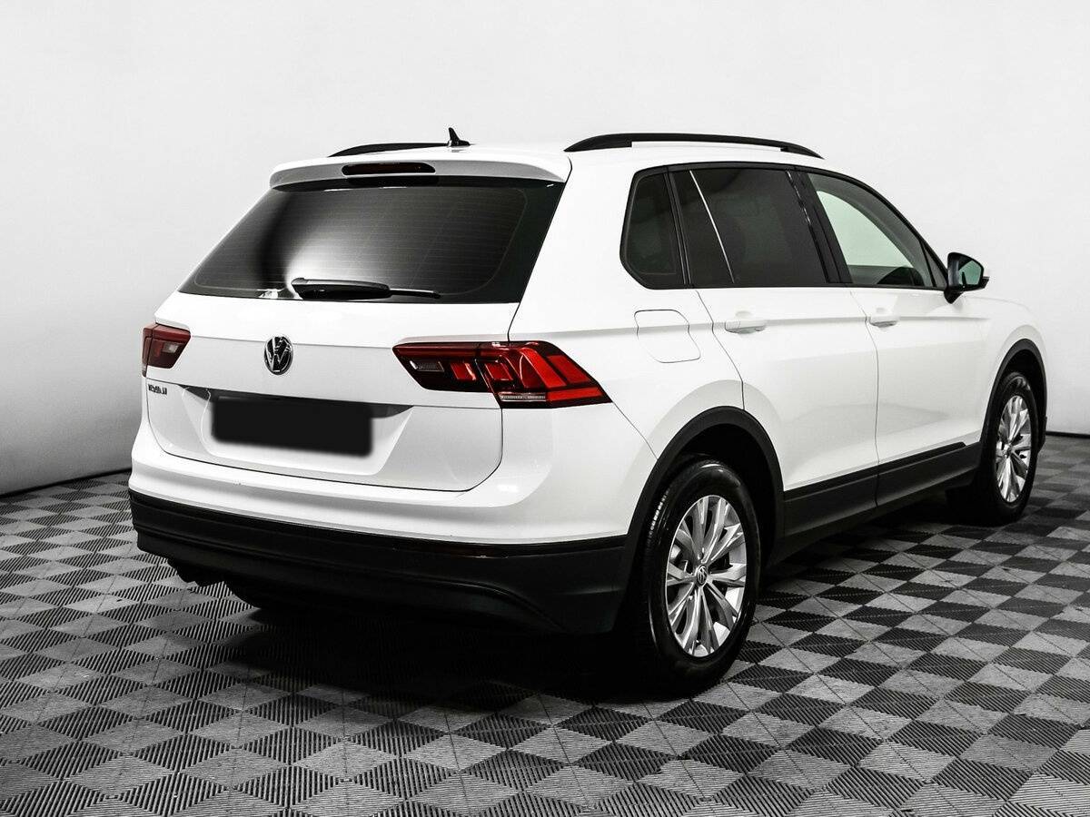 Volkswagen Tiguan, 2018 Фото №5