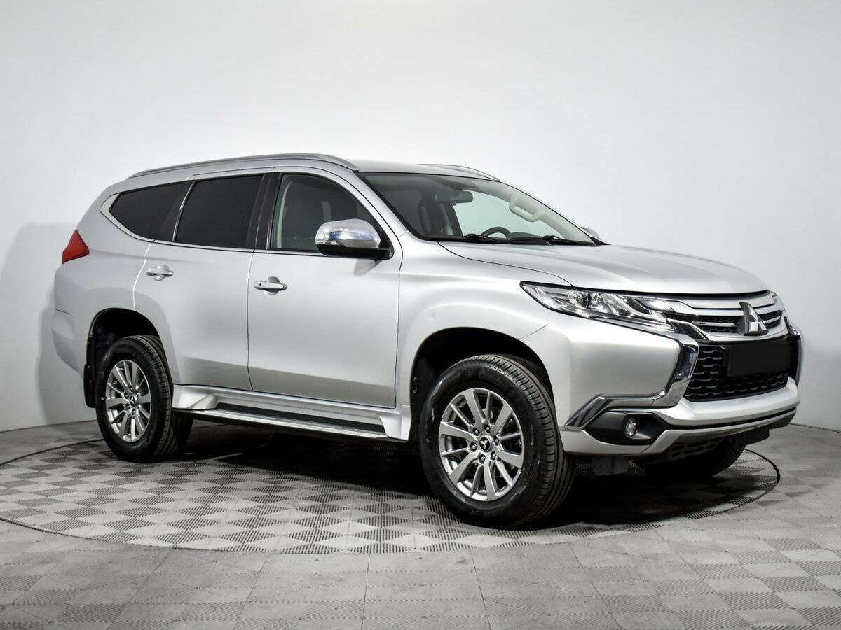 Mitsubishi Pajero Sport, 2018 Фото №3