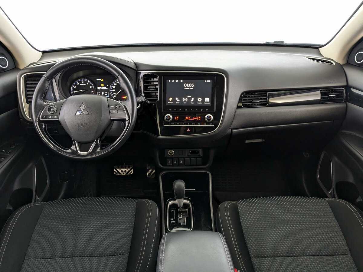 Mitsubishi Outlander, 2022 Фото №17