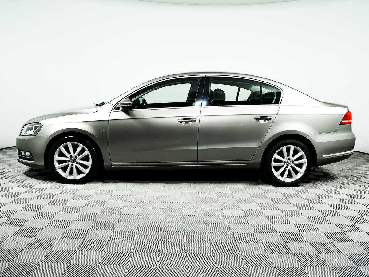 Volkswagen Passat, 2012 Фото №8