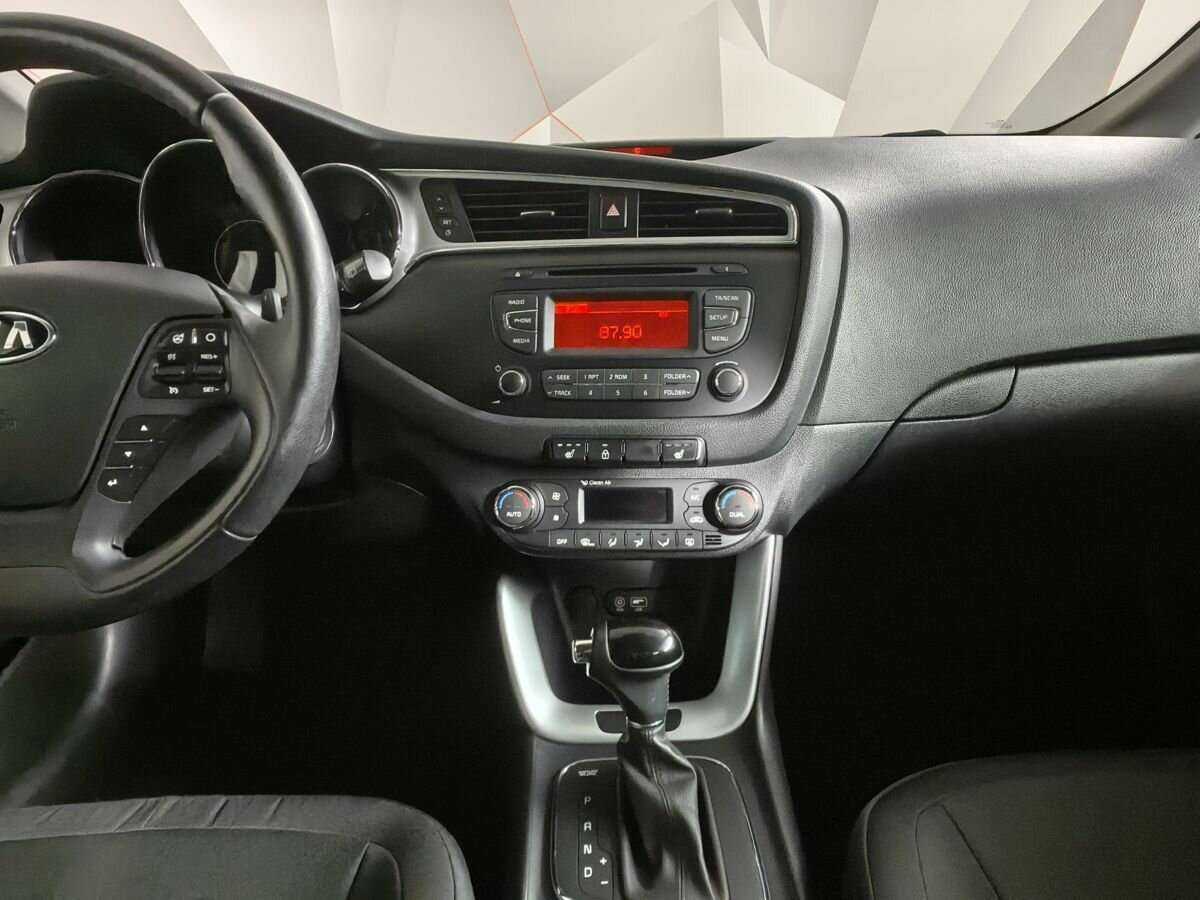 Kia Ceed, 2015 Фото №11