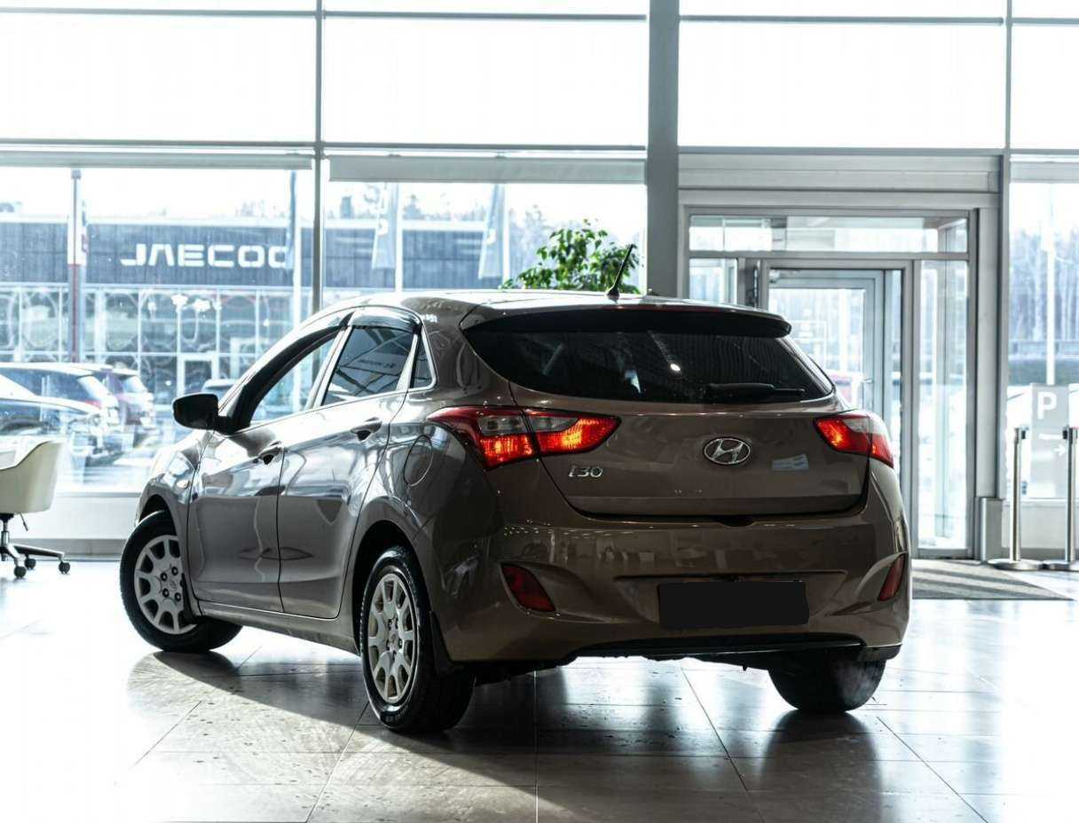 Hyundai i30, 2013 Фото №4