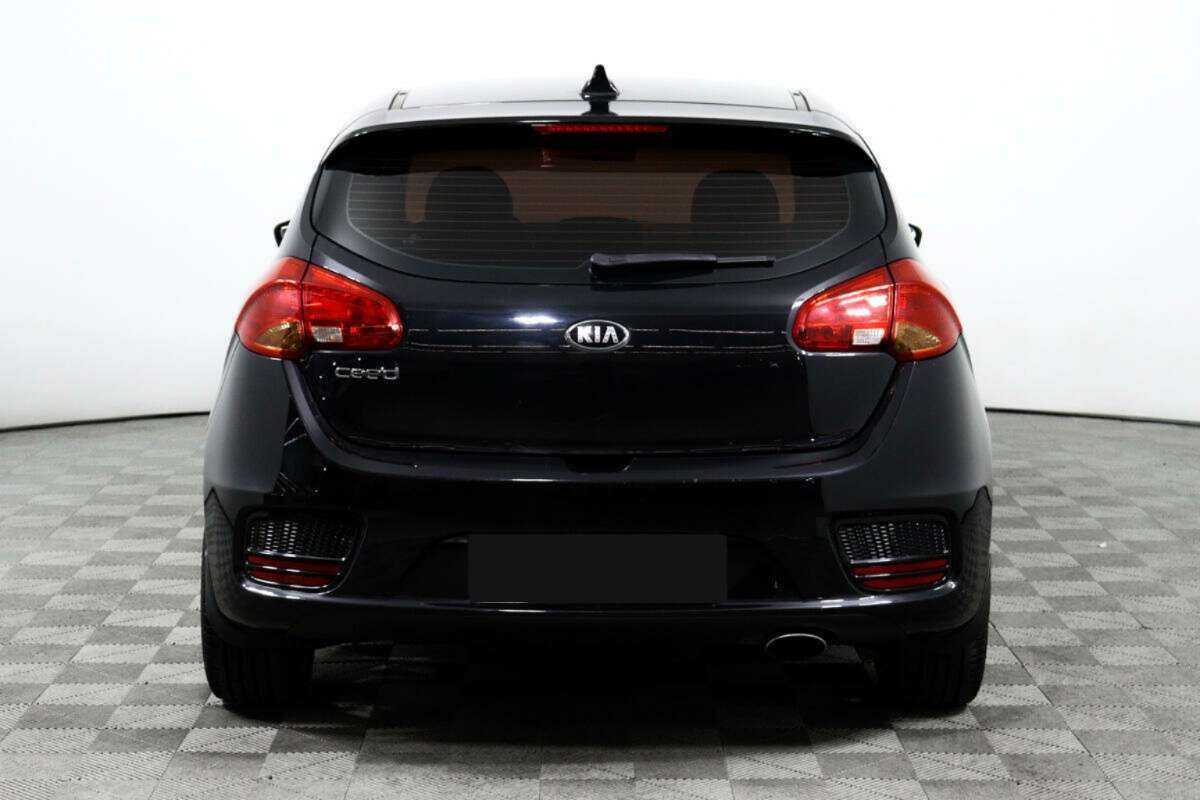 Kia Ceed, 2018 Фото №6
