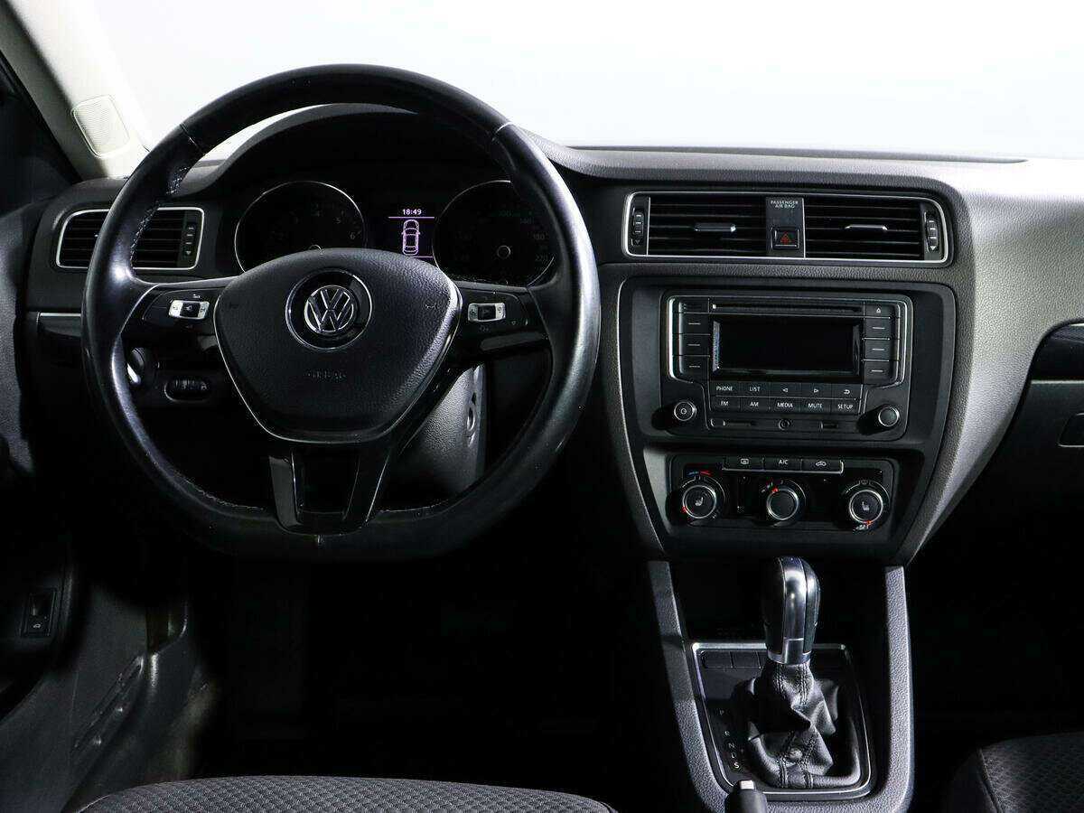 Volkswagen Jetta, 2016 Фото №11