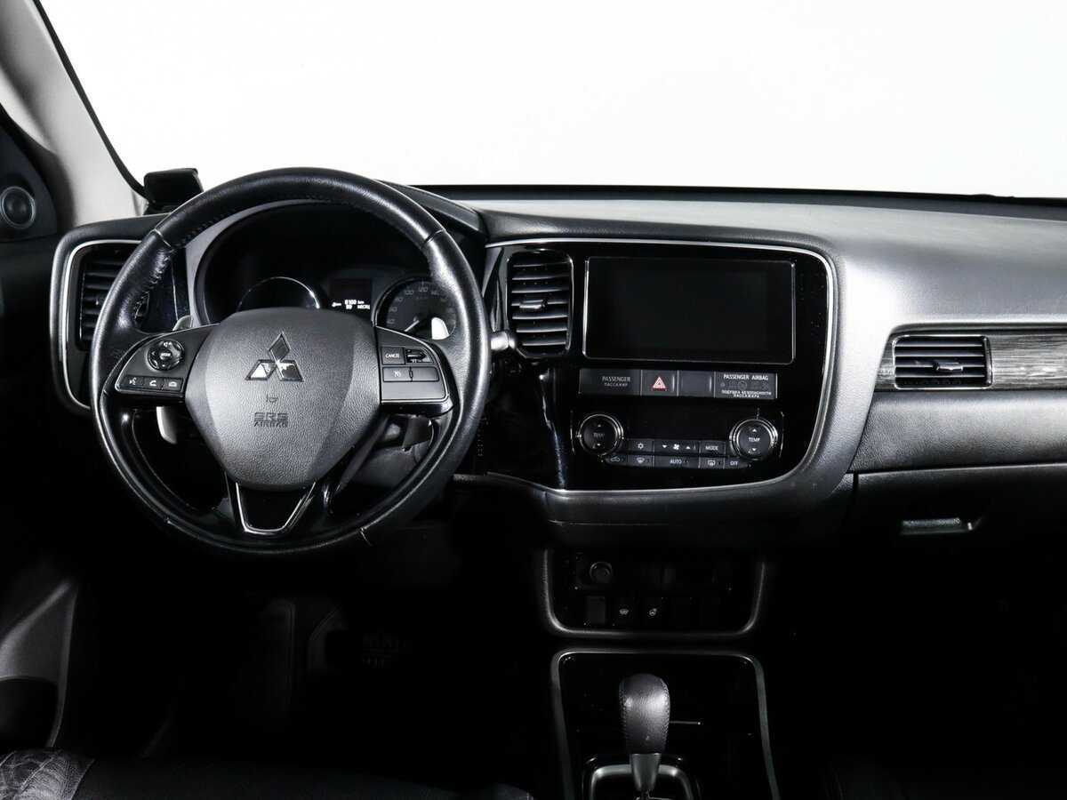 Mitsubishi Outlander, 2018 Фото №9