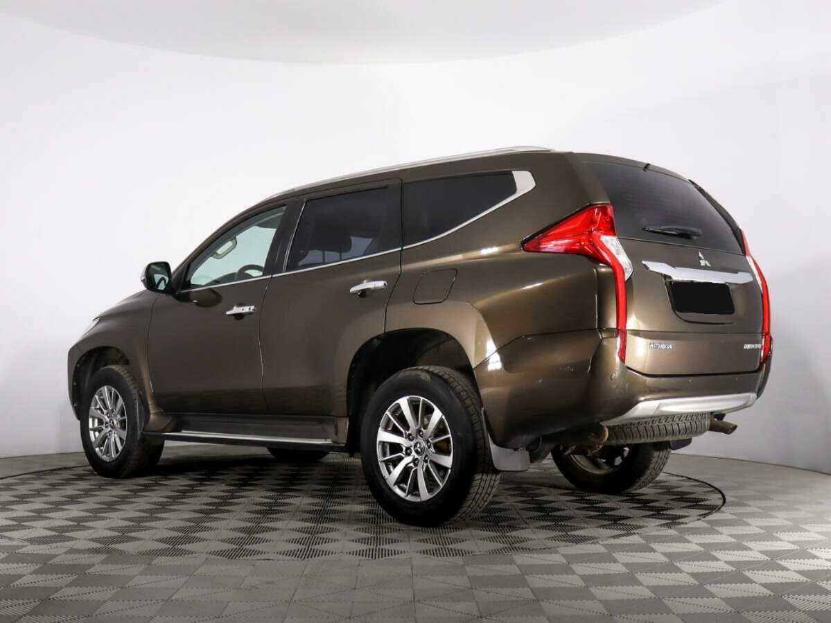 Mitsubishi Pajero Sport, 2017 Фото №7