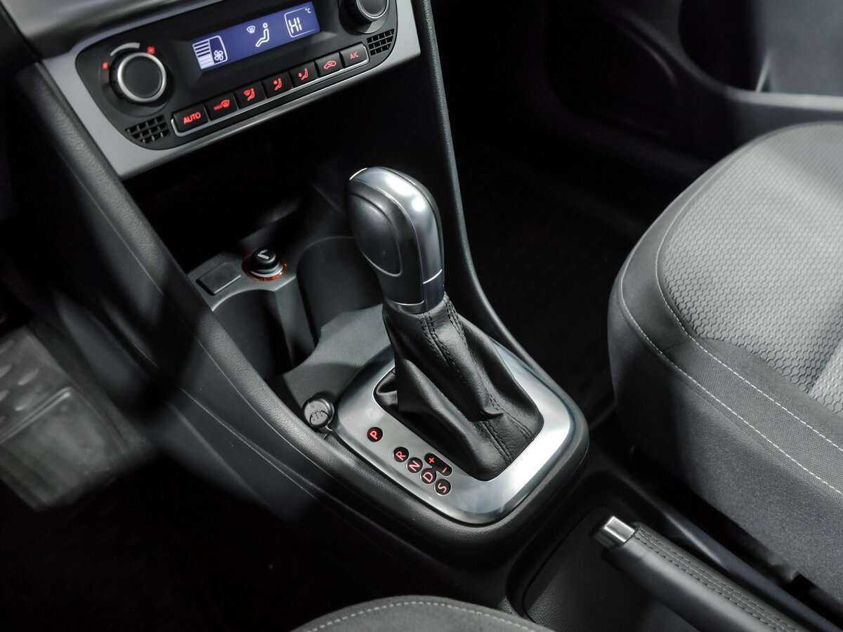 Volkswagen Polo, 2015 Фото №10