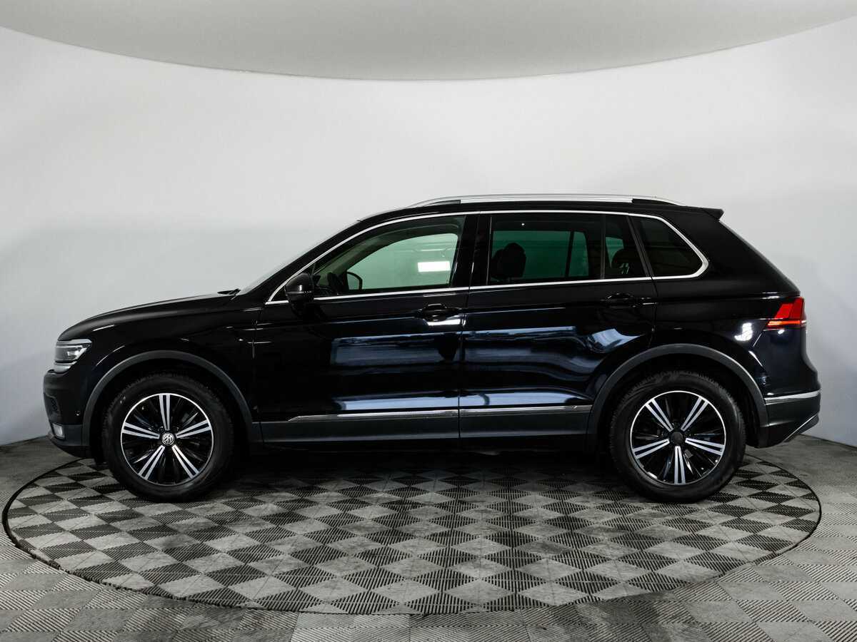 Volkswagen Tiguan, 2018 Фото №8