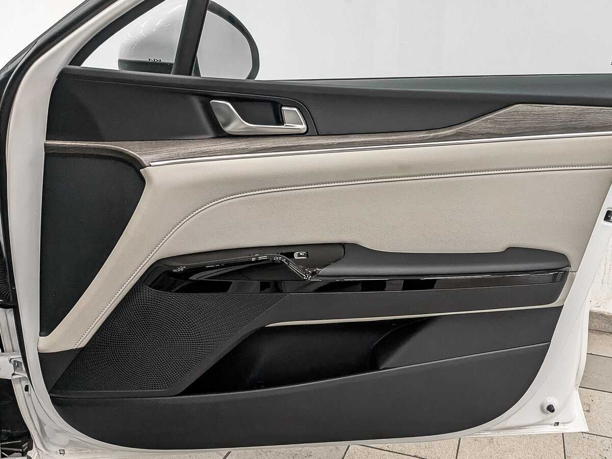 Kia K5, 2022 Фото №24