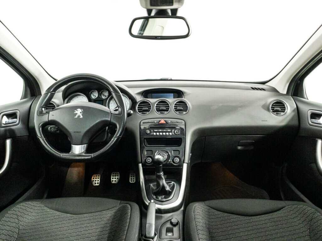 Peugeot 308, 2012 Фото №13