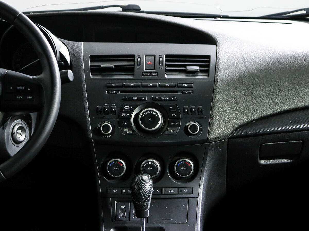 Mazda 3, 2012 Фото №11