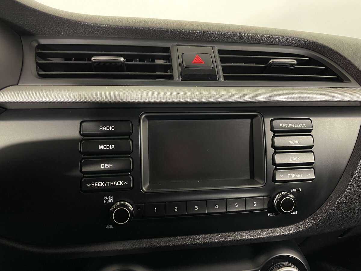 Kia Rio, 2019 Фото №13