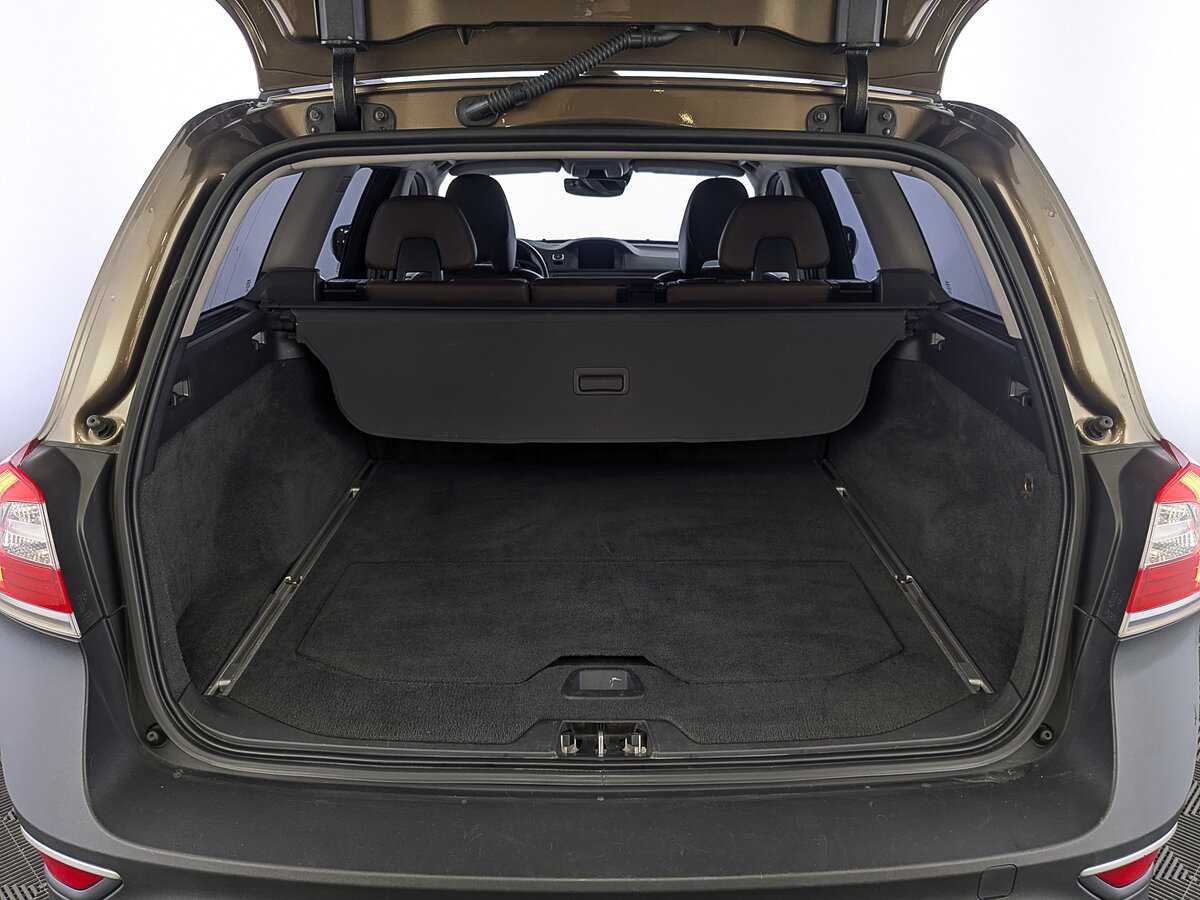 Volvo XC70, 2015 Фото №10