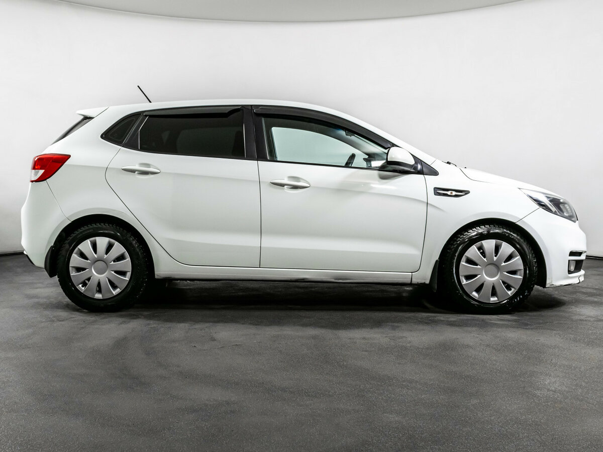 Kia Rio III Рестайлинг, 2015 Фото №4