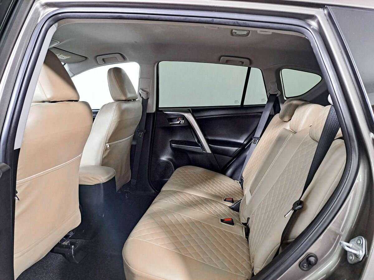 Toyota RAV4, 2019 Фото №11