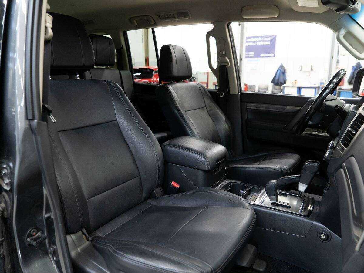 Mitsubishi Pajero, 2014 - 177 000 км. | Фото №8