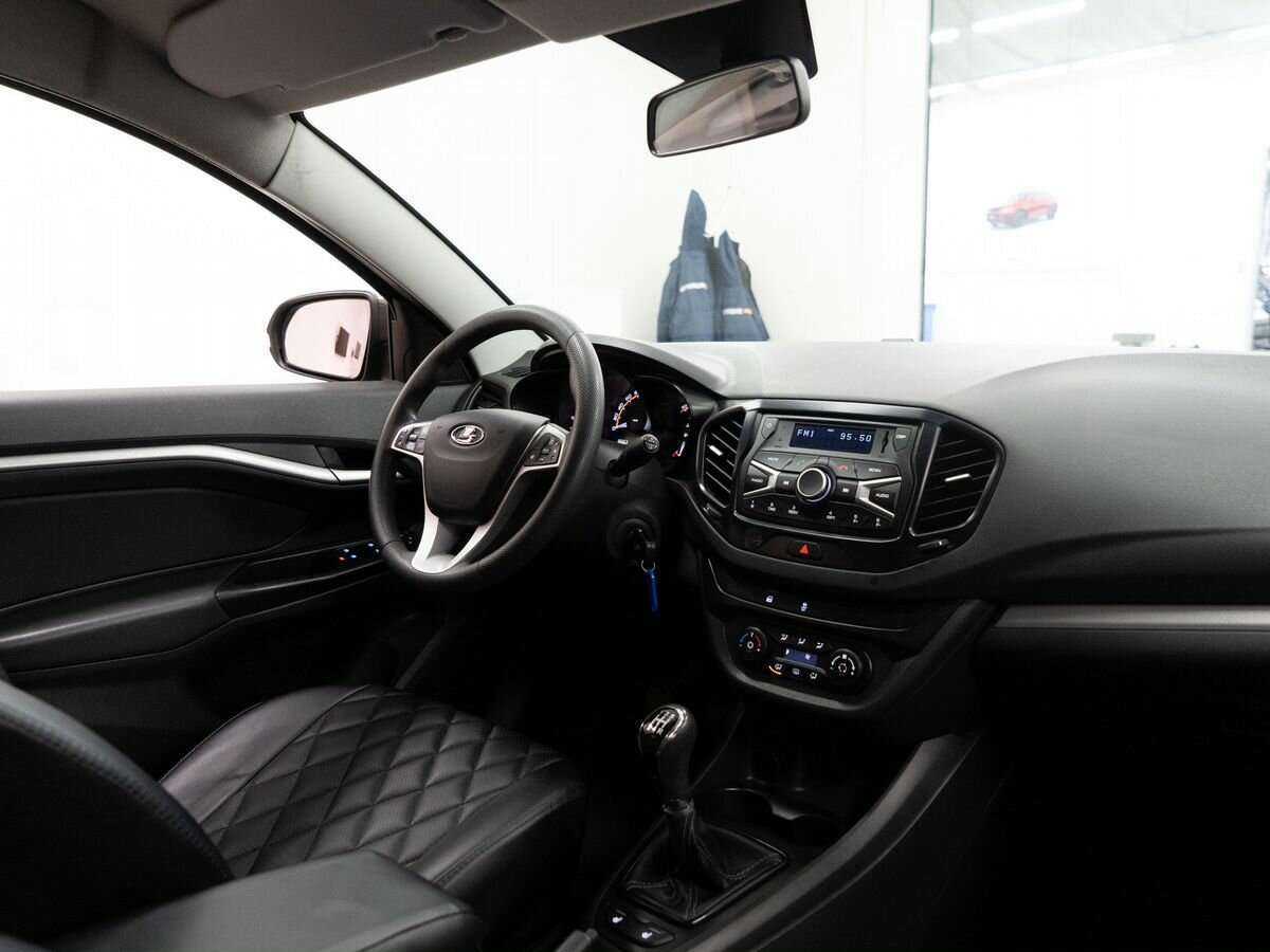 Lada (ВАЗ) Vesta, 2021 Фото №17