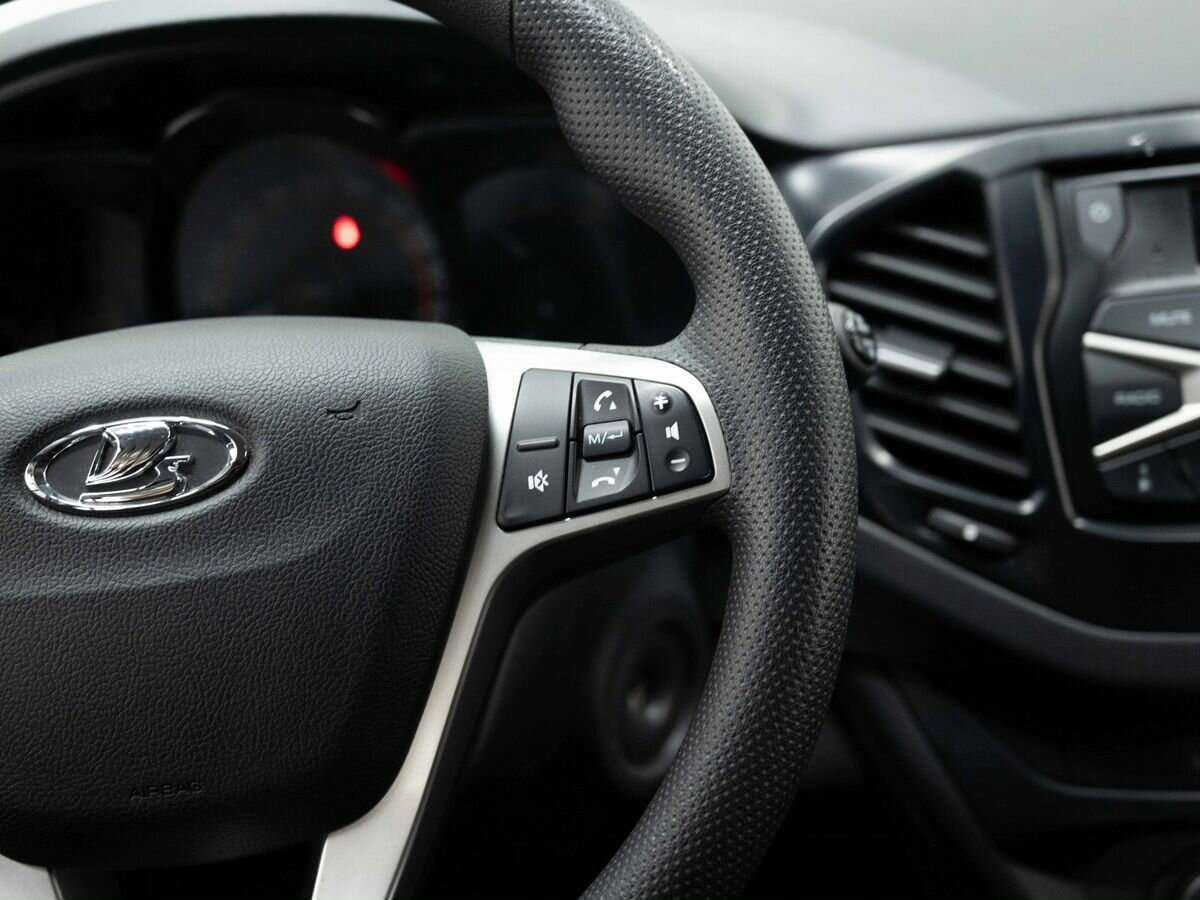 Lada (ВАЗ) Vesta SW, 2020 Фото №16