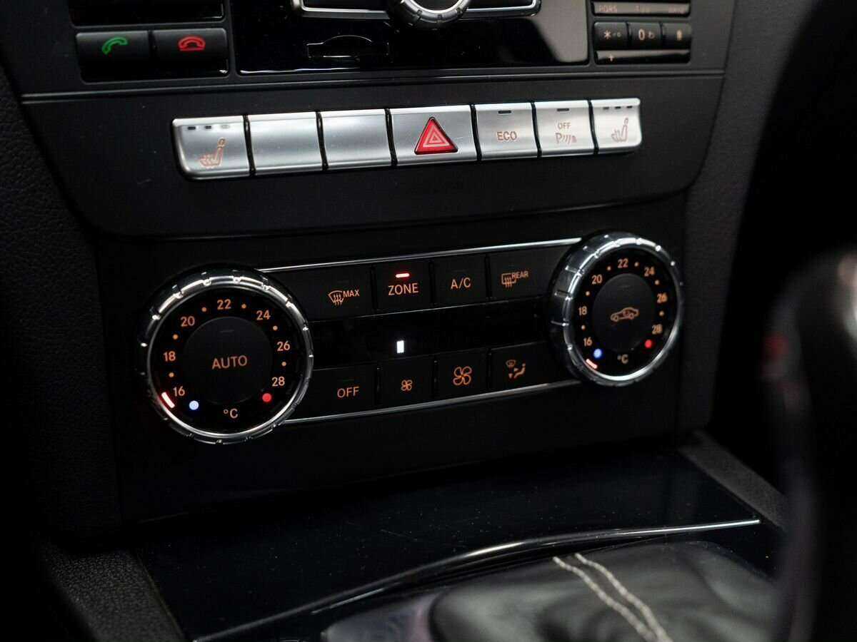 Mercedes-Benz C-Класс 250, 2012 Фото №13