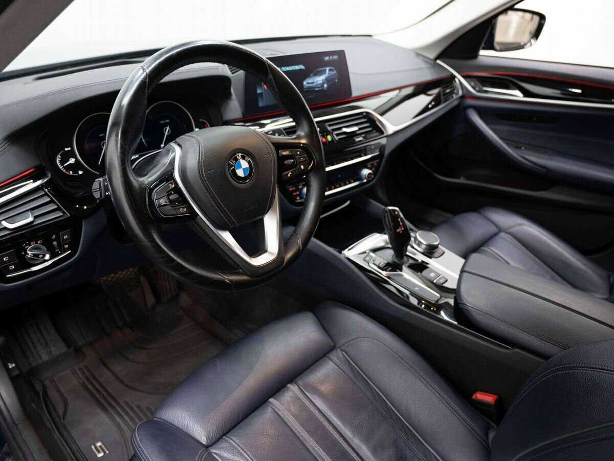 BMW 5 серии 520d xDrive, 2017 - 105 599 км. | Фото №8