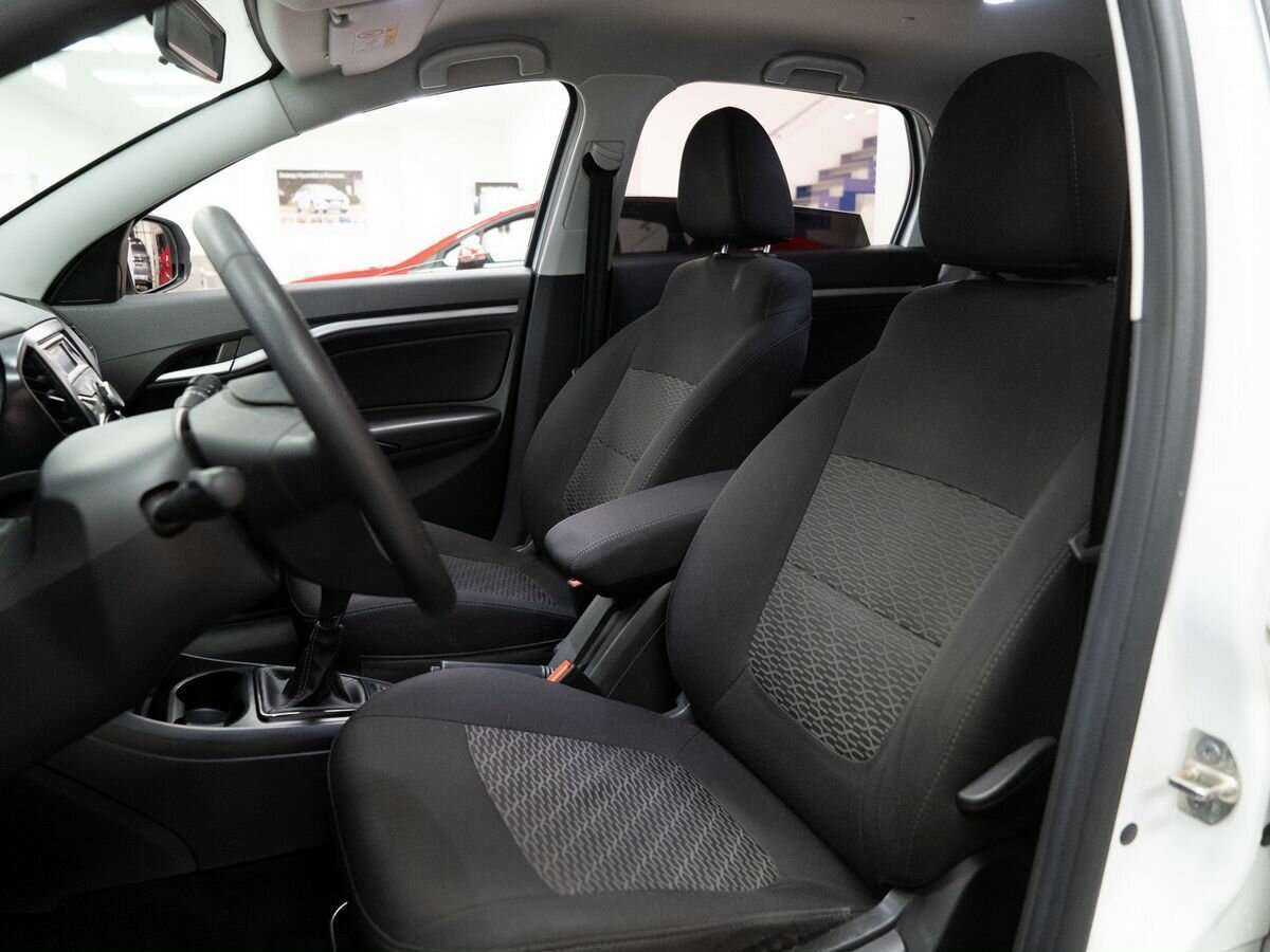 Lada (ВАЗ) Vesta SW, 2019 Фото №6