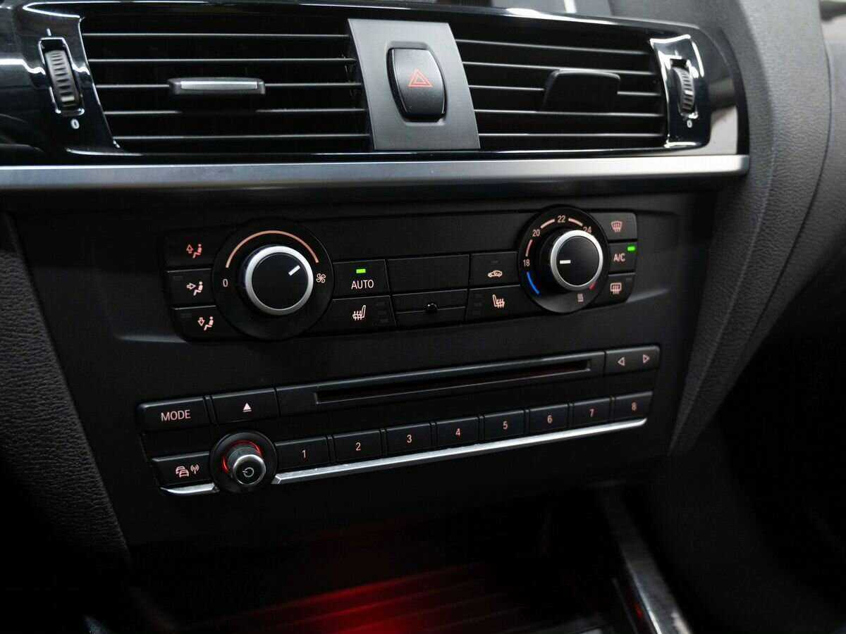 BMW X3 20d xDrive, 2015 Фото №19