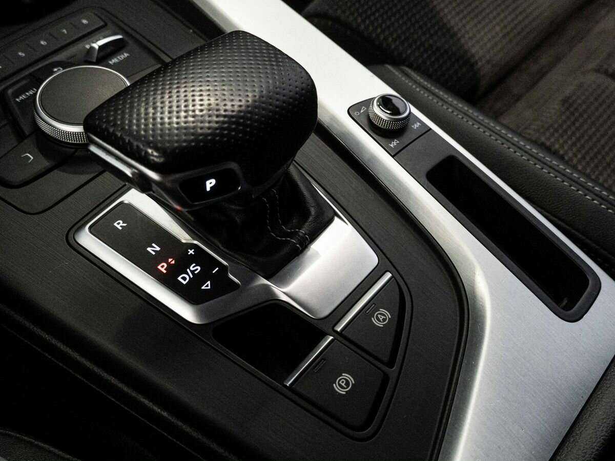 Audi A4, 2018 Фото №25