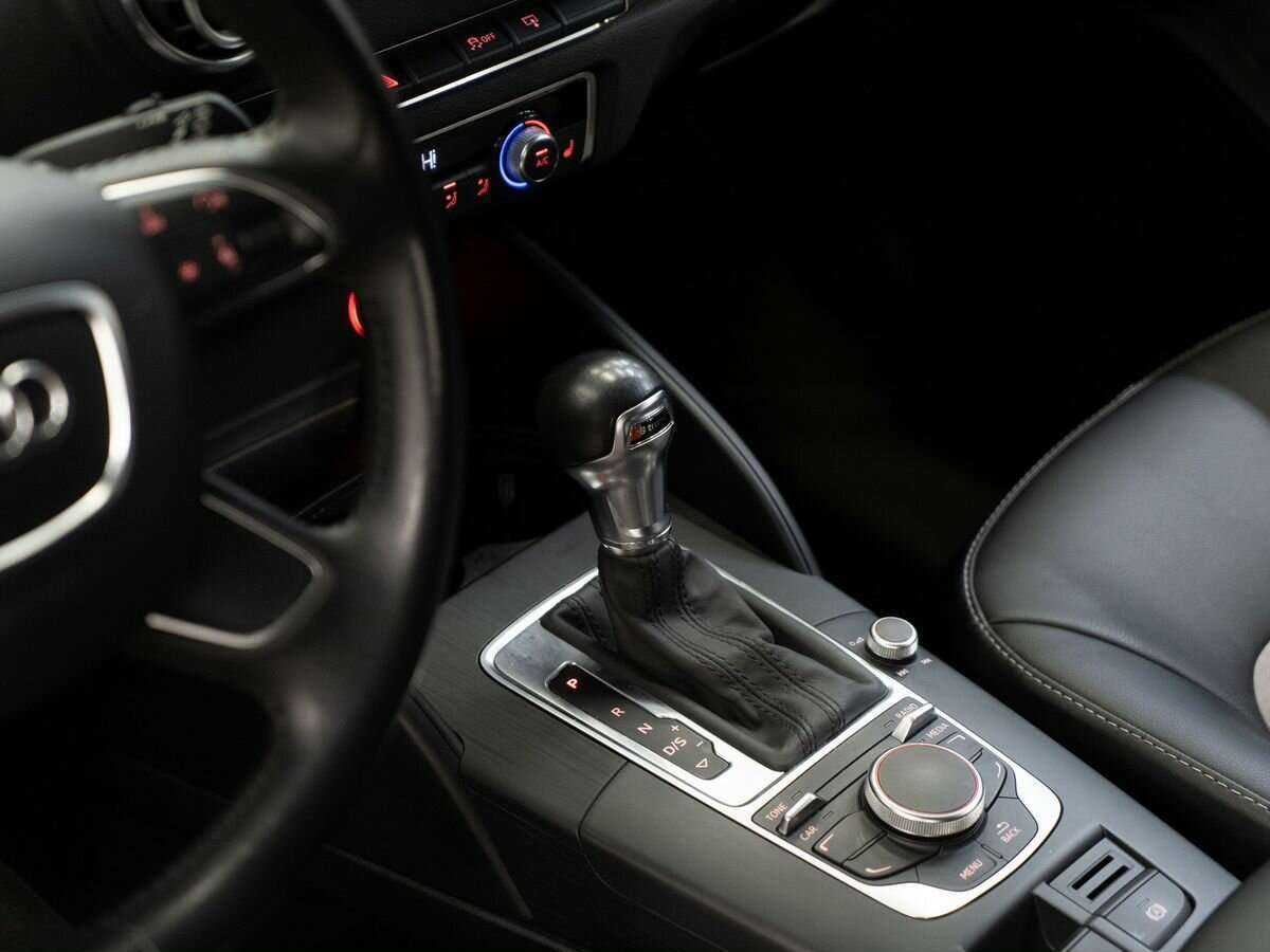 Audi A3 Sportback, 2013 Фото №11