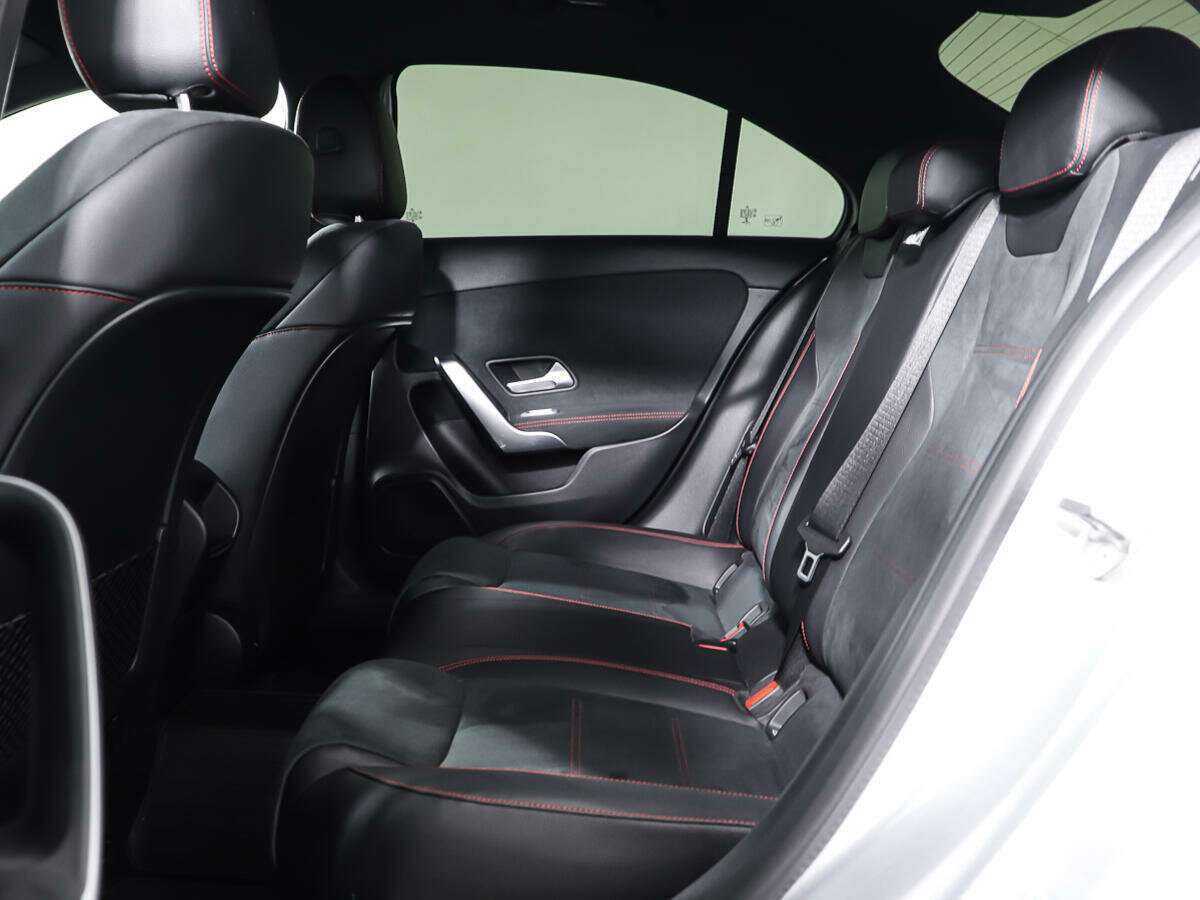 Mercedes-Benz A-Класс 200, 2019 Фото №9