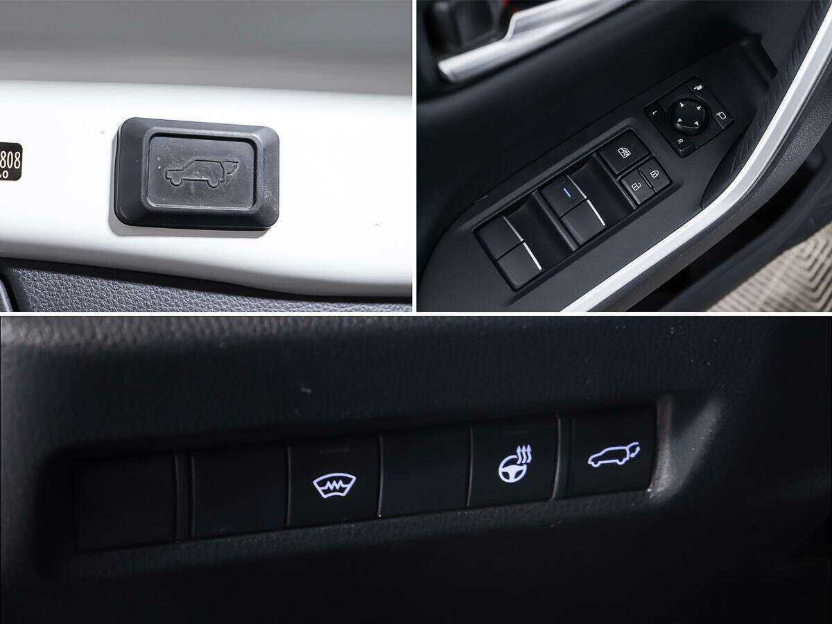 Toyota RAV4, 2020 Фото №17