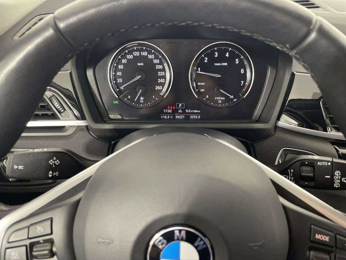 BMW X1 18i sDrive, 2021 Фото №10