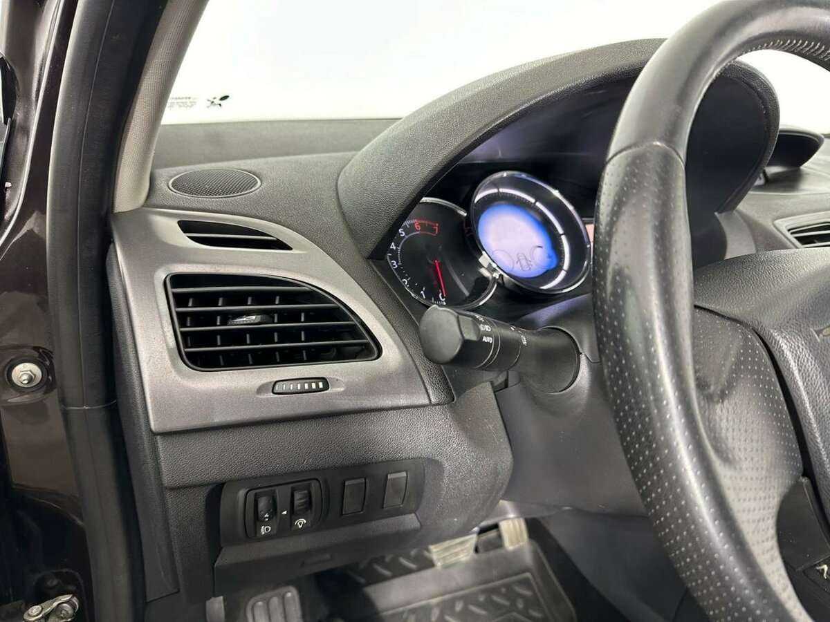 Renault Fluence, 2014 Фото №9