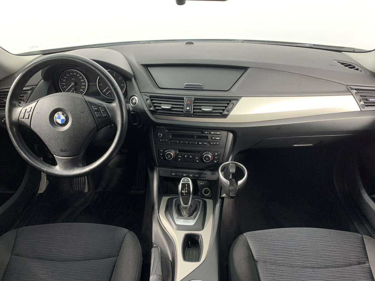 BMW X1 20i, 2013 Фото №10