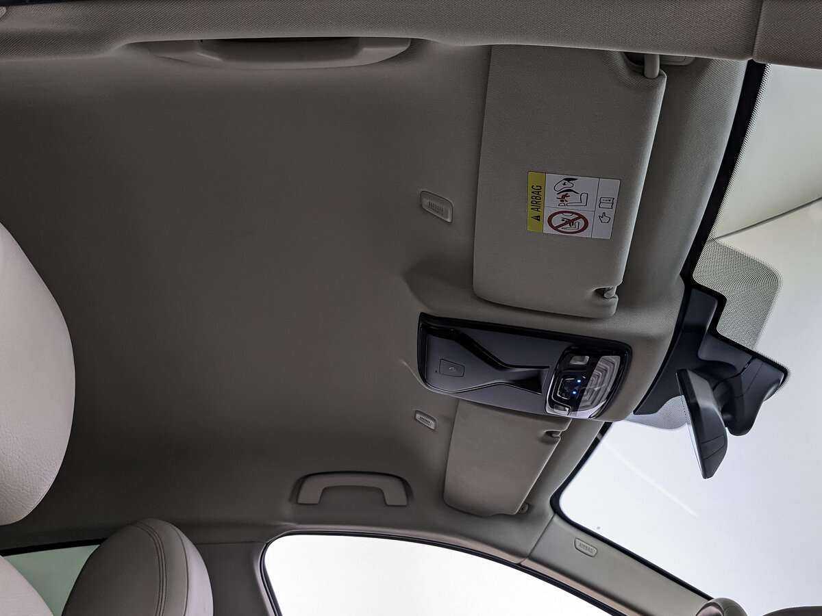 BMW 5 серии 520i, 2017 Фото №19