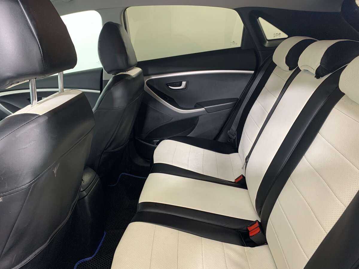 Hyundai i30, 2012 Фото №16