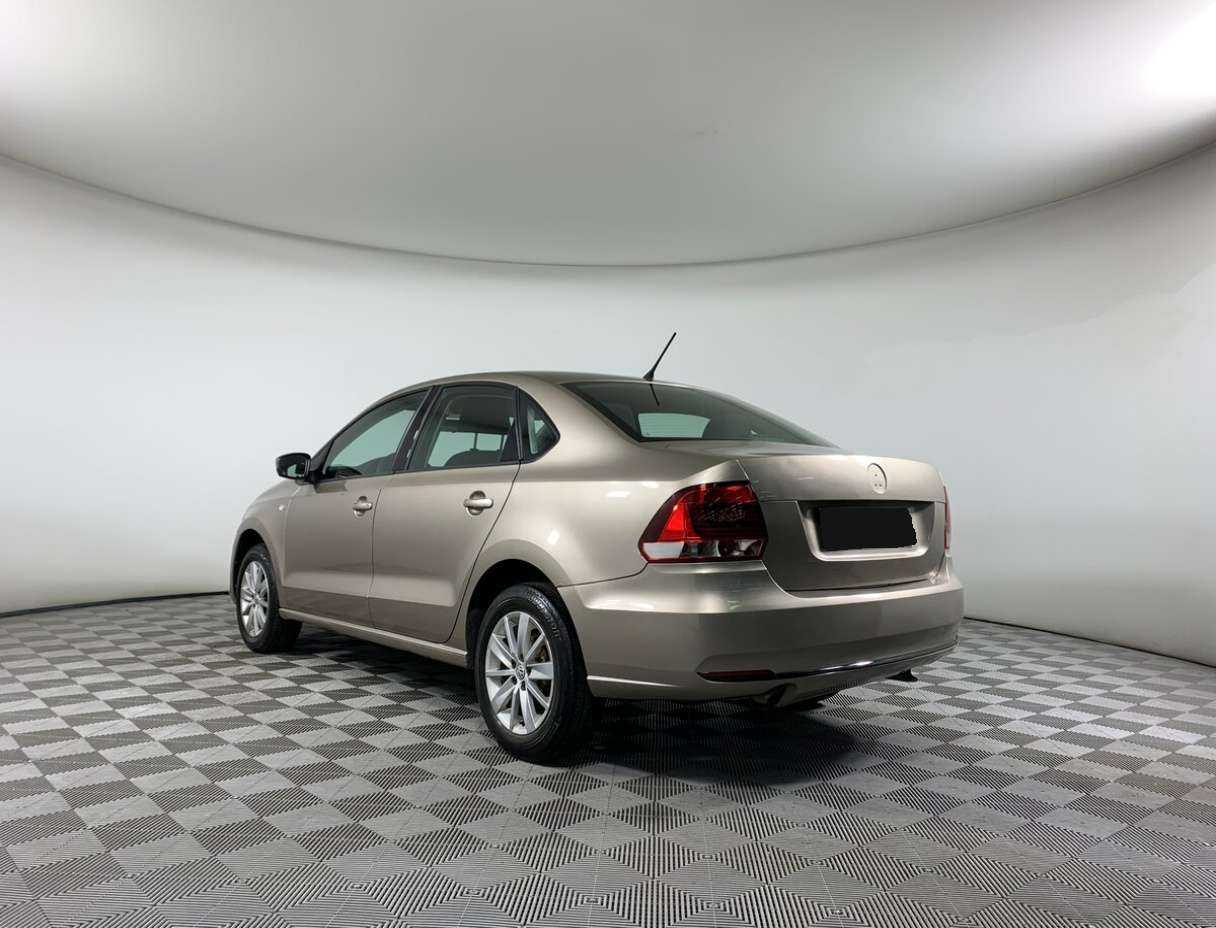 Volkswagen Polo, 2015 Фото №7