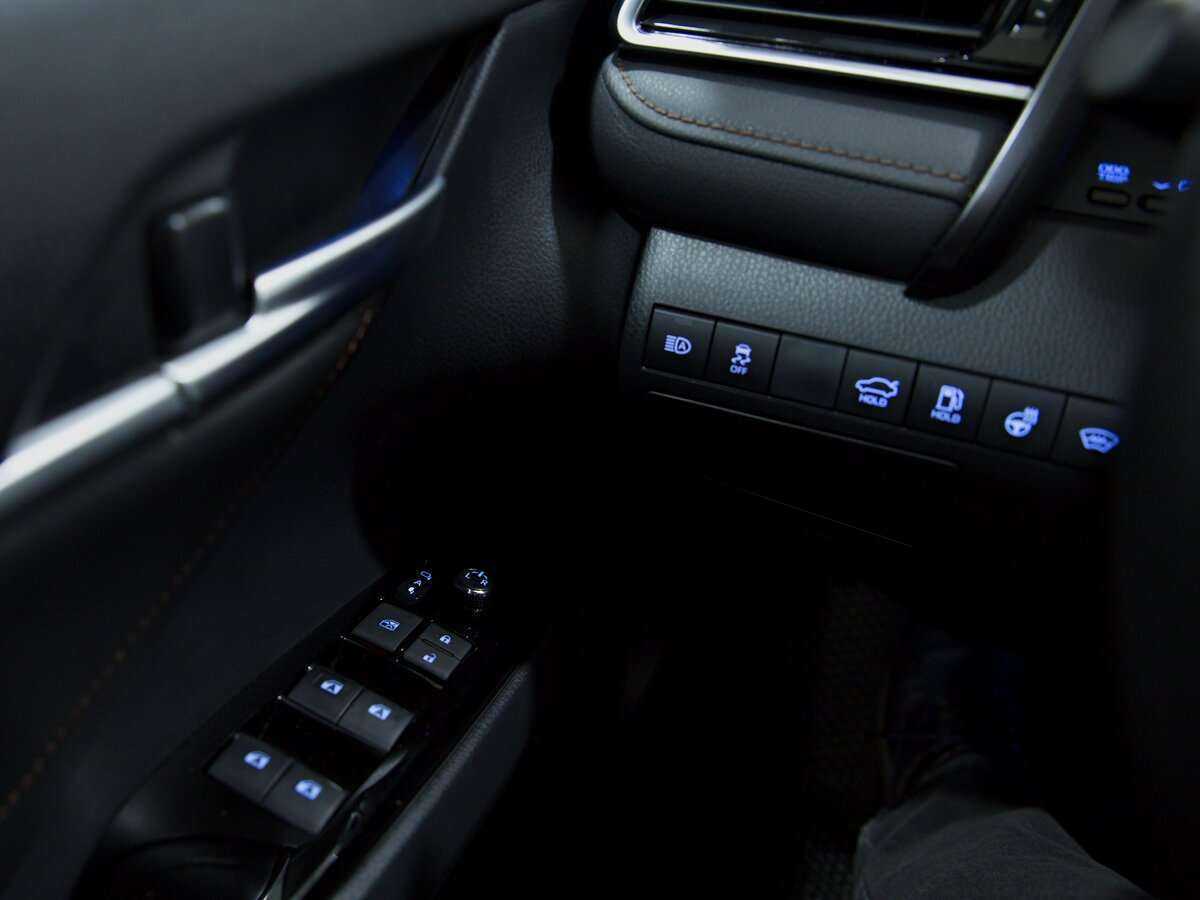 Toyota Camry, 2020 Фото №11