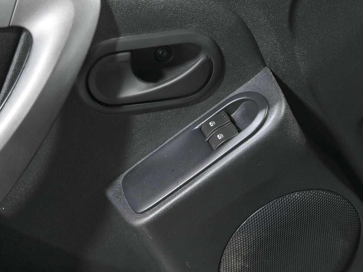 Renault Duster, 2014 Фото №12