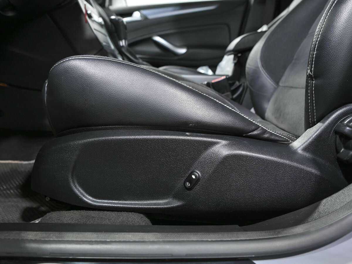 Ford Mondeo, 2012 Фото №14