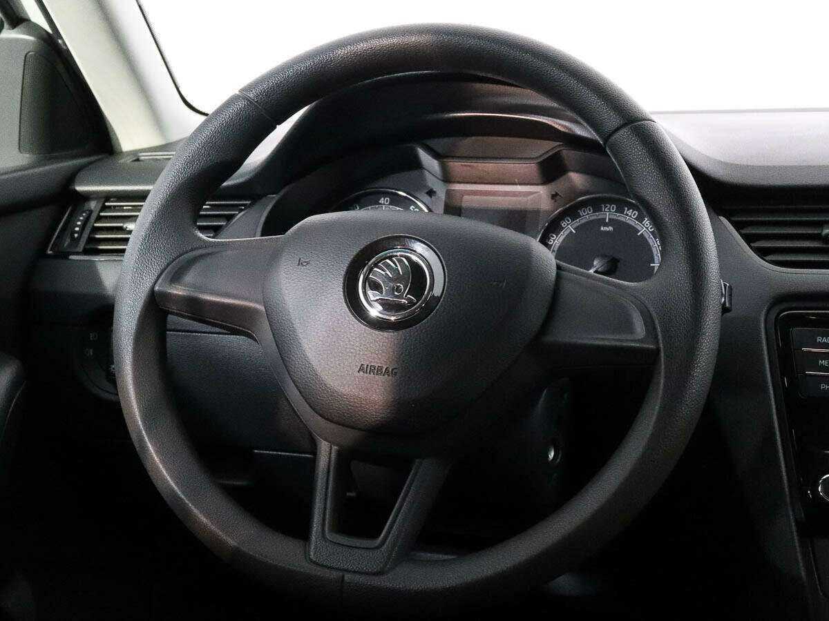 Skoda Octavia, 2018 Фото №11