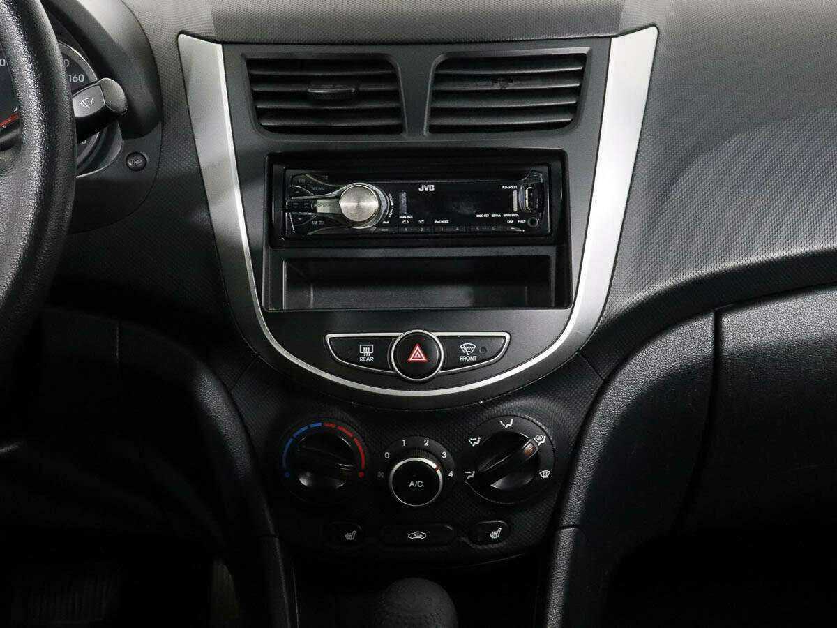 Hyundai Solaris, 2012 Фото №11