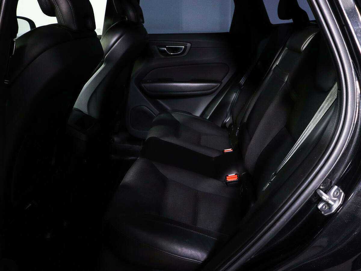 Volvo XC60, 2018 Фото №10