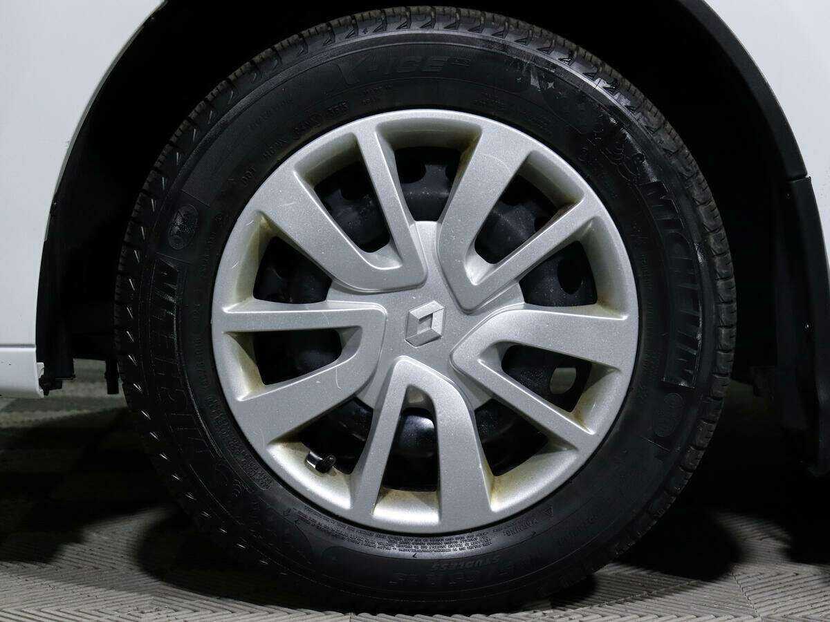 Renault Logan, 2020 Фото №15