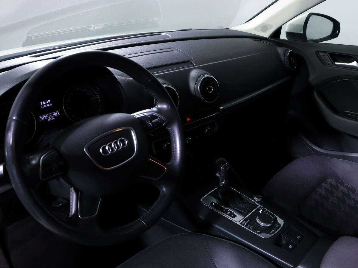 Audi A3, 2014 Фото №11