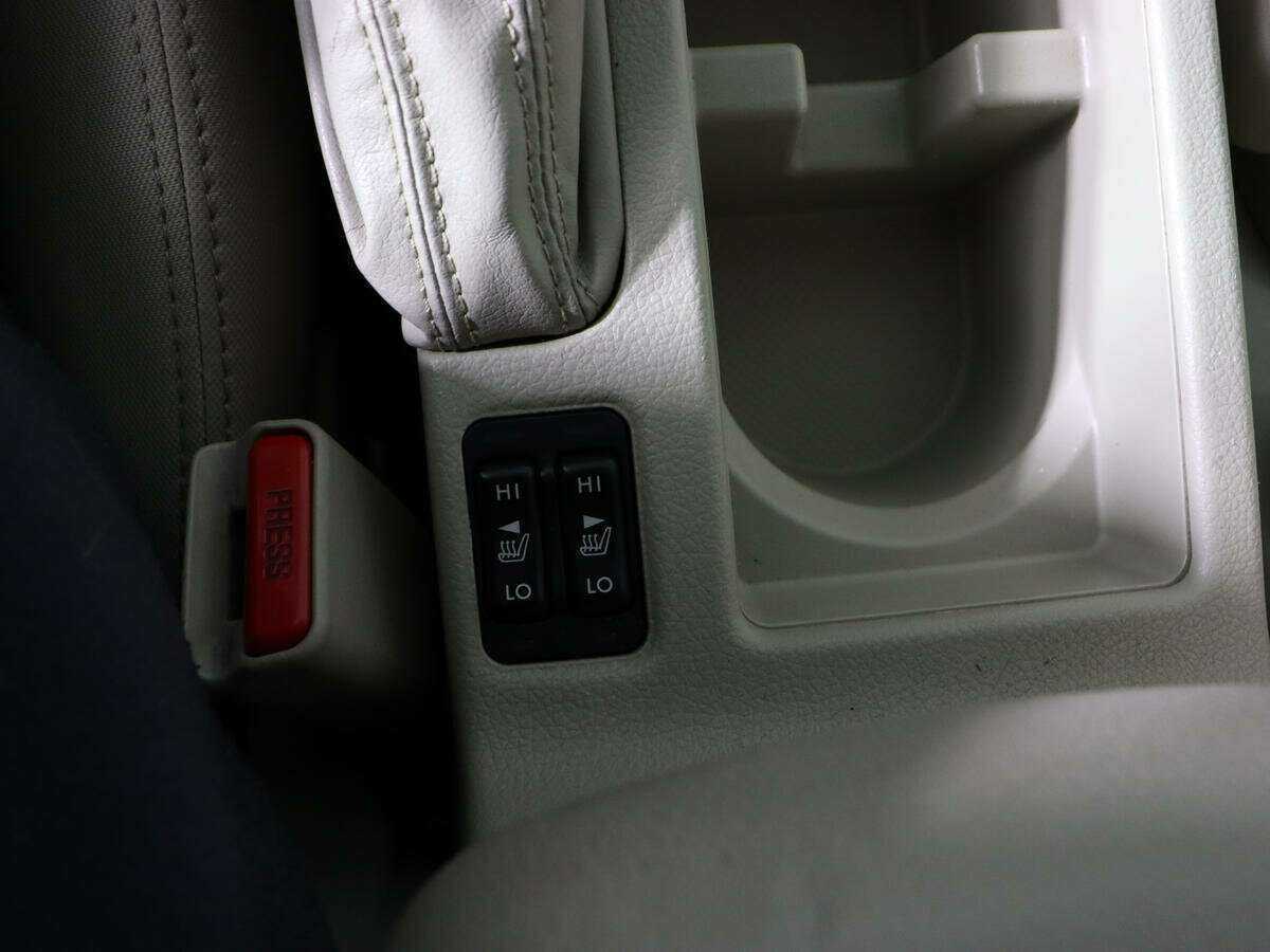 Subaru XV, 2012 Фото №16