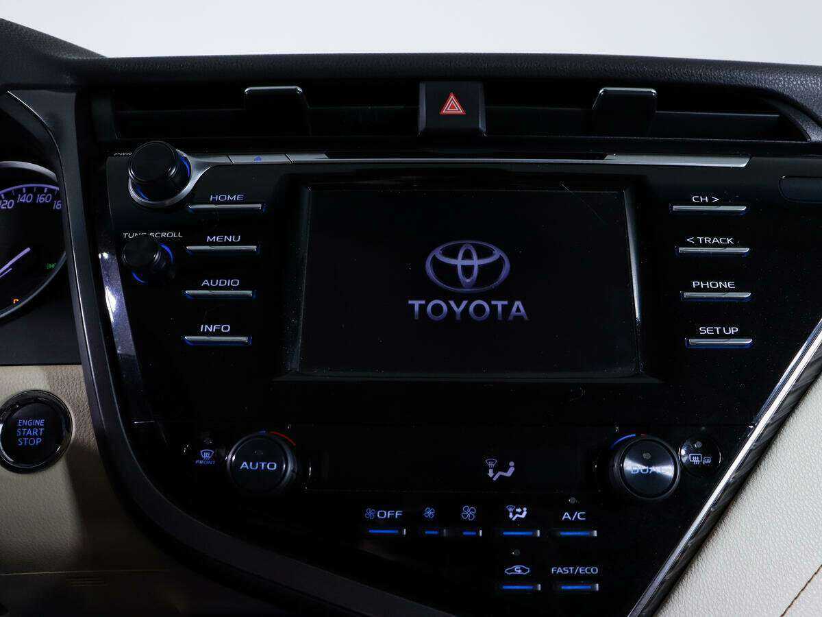 Toyota Camry, 2020 Фото №20