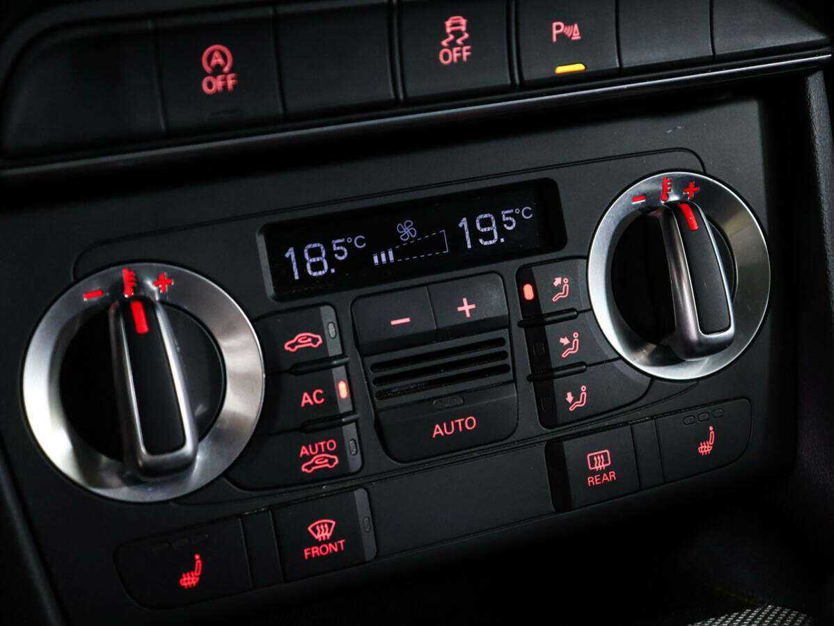 Audi Q3, 2012 Фото №15