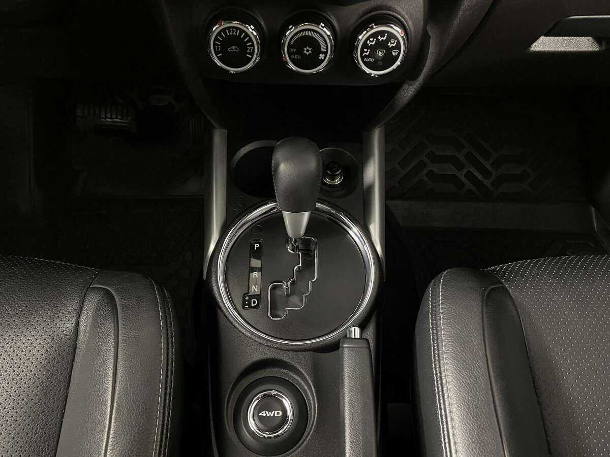 Mitsubishi ASX, 2012 Фото №13