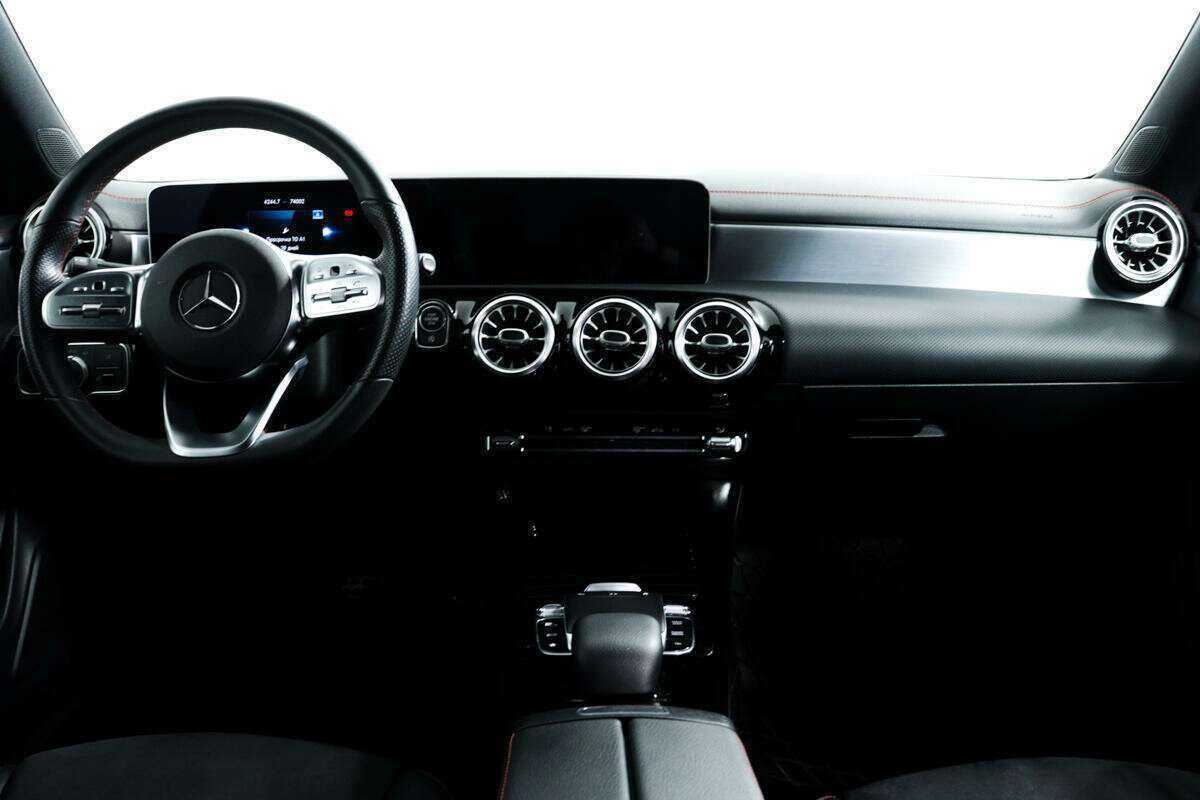 Mercedes-Benz CLA 200, 2019 Фото №11